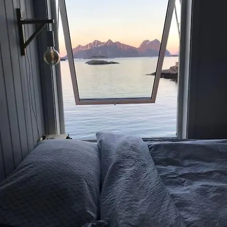 Apartment Bo Ved Havet, Utsikt! Svolvær