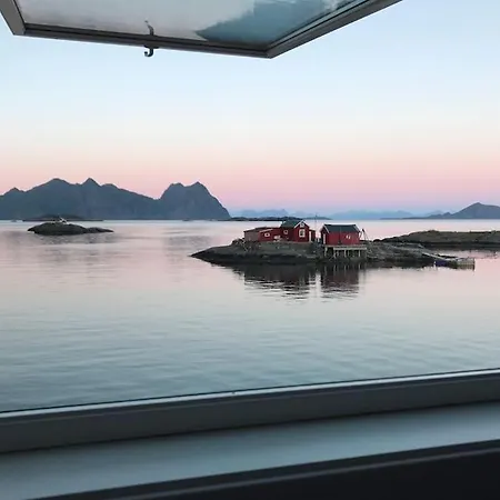 Apartment Bo Ved Havet, Utsikt! Svolvær